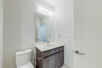 45 W 3rd St, Unit 309 in Boston, MA - Building Photo - Building Photo