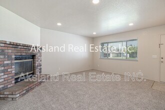 354 Blossom Dr in Ripon, CA - Building Photo - Building Photo