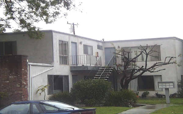 2000-2008 N Ventura Rd in Oxnard, CA - Building Photo - Building Photo