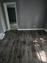 400 NE Rock Island Ave in Peoria, IL - Building Photo - Building Photo