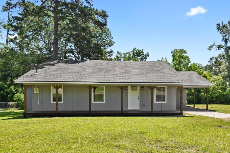 1409 S 11th St in Leesville, LA - Building Photo