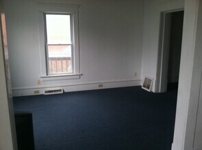 812 Kling St in Akron, OH - Building Photo - Building Photo