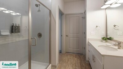 1852 E Northside Dr, Unit 2410 in Fort Worth, TX - Building Photo - Building Photo