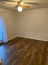 617 S Broadway St in Grove, OK - Building Photo - Building Photo