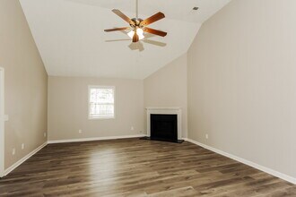 812 Overlook Trail in Canton, GA - Building Photo - Building Photo