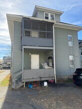 50-52 Sharon St in Hartford, CT - Foto de edificio - Building Photo