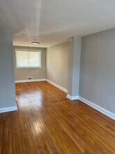 1307 Hillsway Ct in Parkville, MD - Building Photo - Building Photo