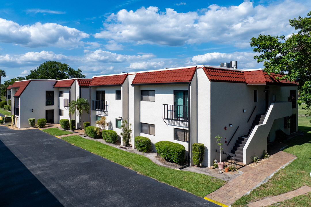 St Clair Garden Condos in North Fort Myers, FL - Building Photo