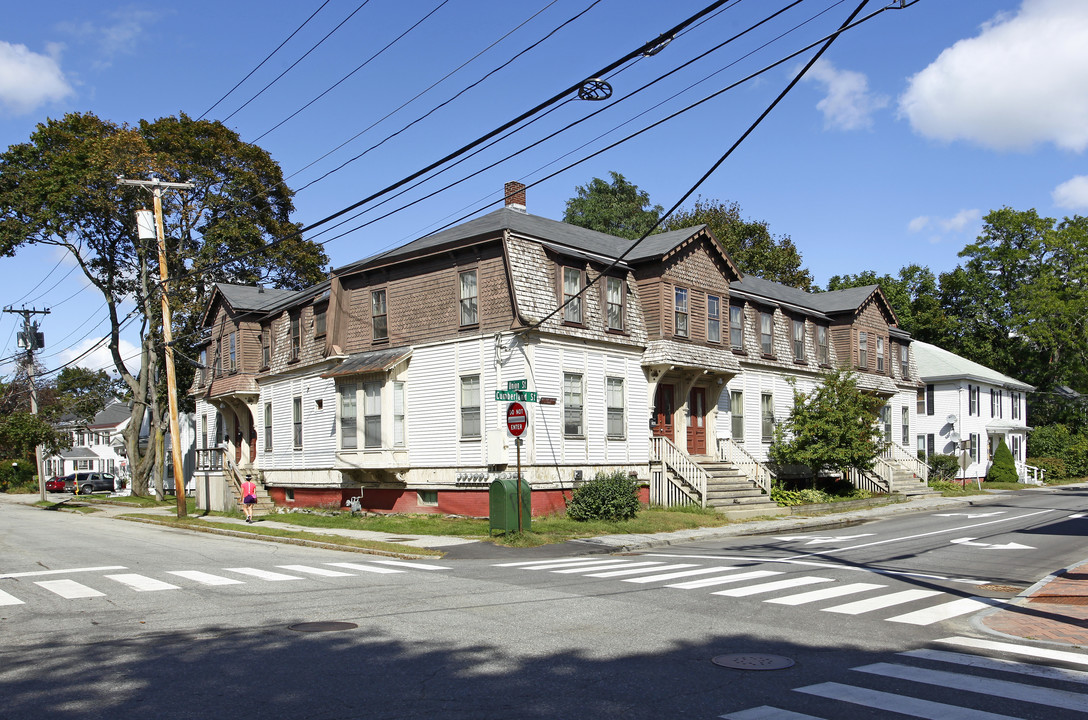 18-24 Cumberland St in Brunswick, ME - Building Photo