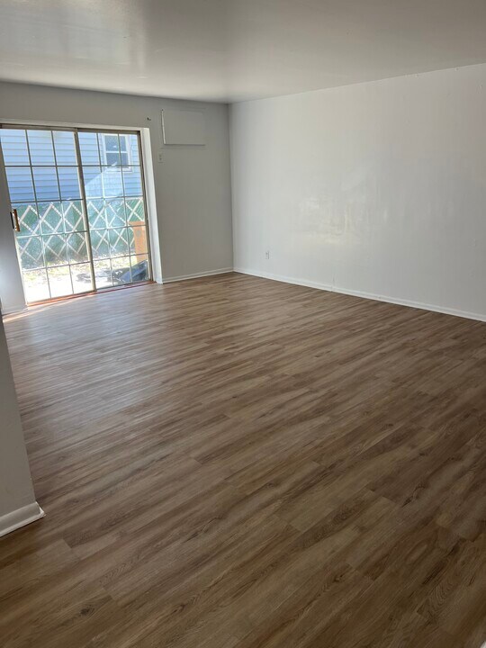 340 Stuyvesant Ave in Irvington, NJ - Building Photo