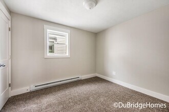 950 Tamarack Ave NW in Grand Rapids, MI - Foto de edificio - Building Photo