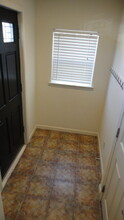 1321 D St, Unit 1321 in Hayward, CA - Building Photo - Building Photo