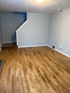 1122 Cloverfield Dr in Pittsburgh, PA - Building Photo - Building Photo