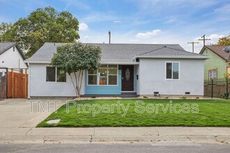 4630 Lemon Hill Ave in Sacramento, CA - Building Photo - Building Photo