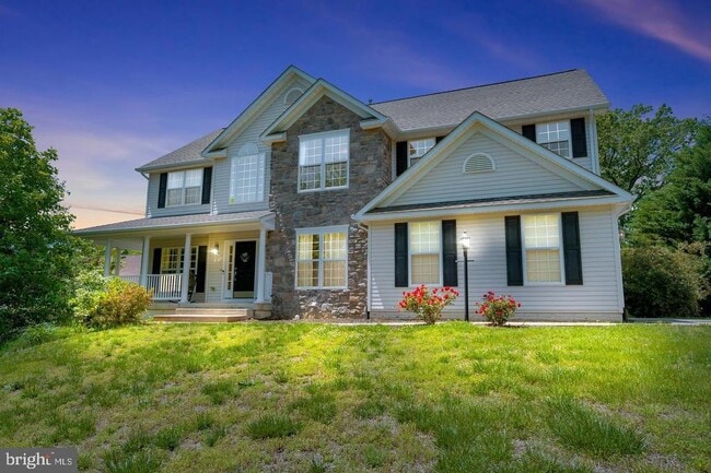 property at 6 Towering Oaks Dr