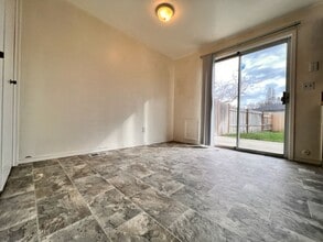 200 N Stierman Way in Eagle, ID - Building Photo - Building Photo