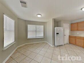 415 Remington Creek Dr in Houston, TX - Foto de edificio - Building Photo