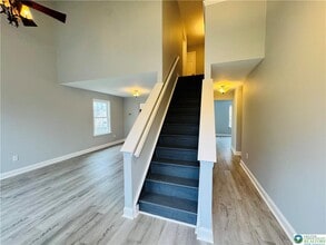 2274 Briarwood Dr in Coplay, PA - Building Photo - Building Photo