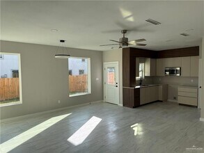 2206 Corales St in Mission, TX - Building Photo - Building Photo