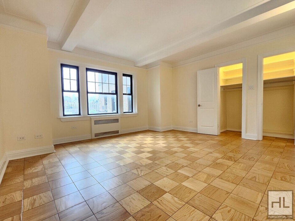 Studio Apartment in West Village | 11th Fl in New York, NY - Building Photo