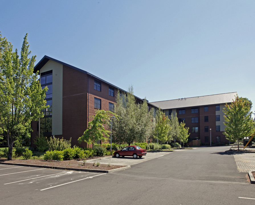 Pacific University Gilbert Hall in Forest Grove, OR - Building Photo