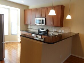 5308 Reserve Cir in Cincinnati, OH - Foto de edificio - Building Photo