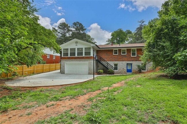 2239 Fairburn Rd SW in Atlanta, GA - Building Photo - Building Photo