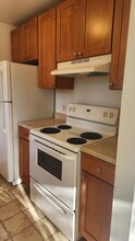 1002 E Marine View Dr in Everett, WA - Building Photo - Building Photo