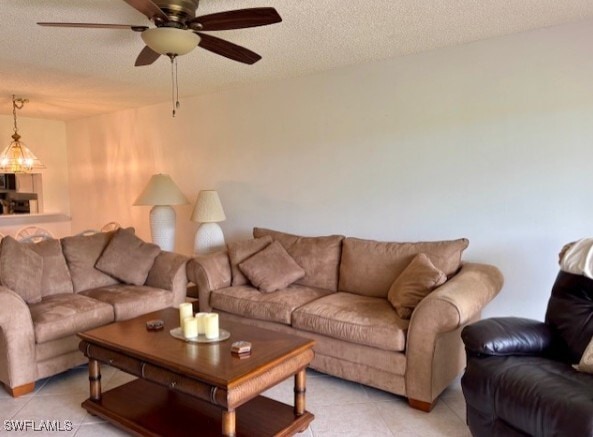 605 Augusta Blvd in Naples, FL - Building Photo - Building Photo