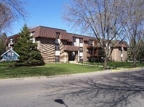 Rothenburg Apartments in Willmar, MN - Building Photo - Building Photo