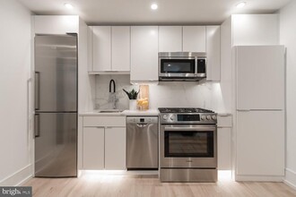 1524 18th St NW in Washington, DC - Building Photo - Building Photo