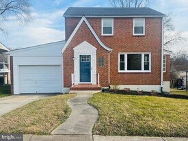 8111 Analee Ave in Rosedale, MD - Building Photo