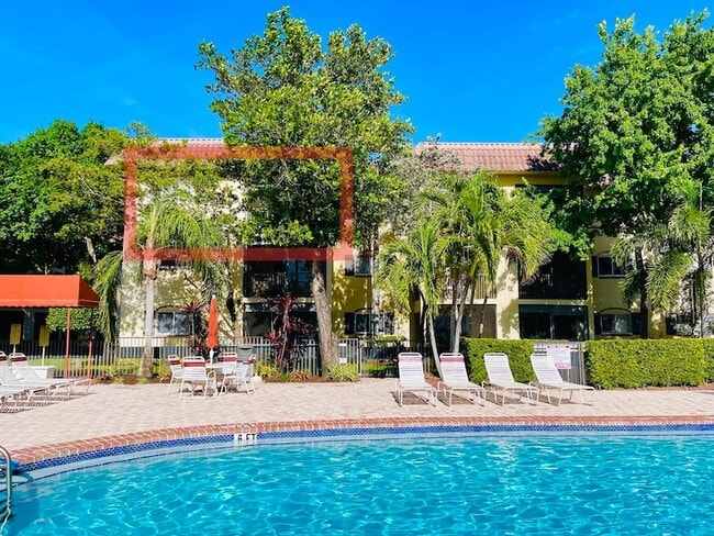 257 S Cypress Rd, Unit 442 in Pompano Beach, FL - Foto de edificio - Building Photo