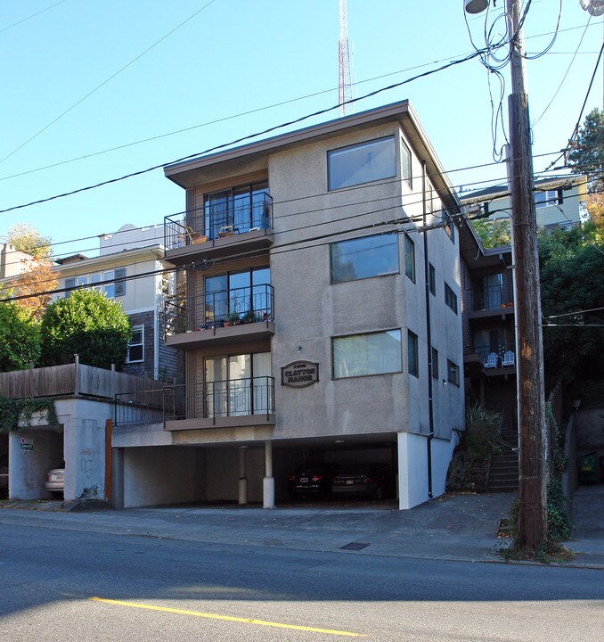 Clayton Manor in Seattle, WA - Foto de edificio