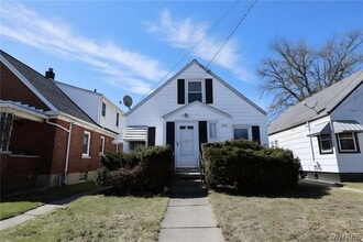 420 25th St in Niagara Falls, NY - Building Photo - Building Photo