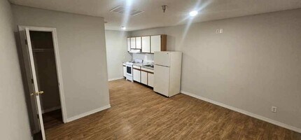 13162 MO-13 in Kimberling City, MO - Building Photo - Building Photo