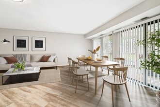 Eagle Rock Apartments at Towson in Towson, MD - Foto de edificio - Building Photo