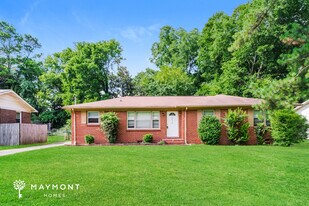 4610 Rutledge Dr NW in Huntsville, AL - Building Photo