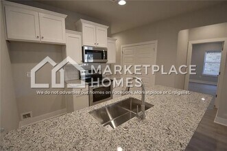 755 N Malbec Rd in Fayetteville, AR - Building Photo - Building Photo
