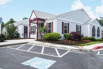 Country Meadows Apartments in Laurel, MD - Foto de edificio - Building Photo