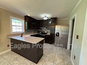 216 Waters Cir in Goldsboro, NC - Building Photo - Building Photo