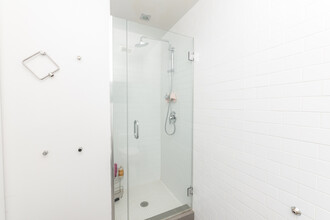 1503 S State St, Unit 306 in Chicago, IL - Building Photo - Building Photo