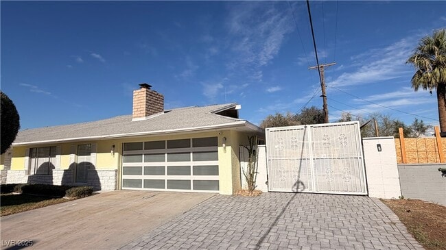 property at 1819 S Beverly Way