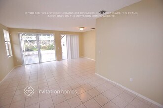 7702 Rockport Cir in Greenacres, FL - Building Photo - Building Photo