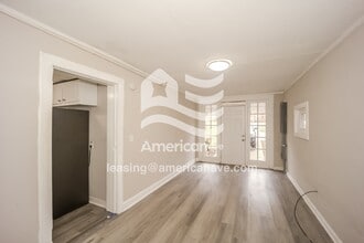 1006 Mooty Bridge Rd in Lagrange, GA - Foto de edificio - Building Photo