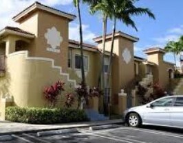 7930 NW 7th St in Pembroke Pines, FL - Building Photo - Building Photo