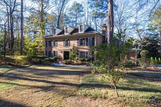 5056 Wellington Dr in Macon, GA - Building Photo - Building Photo