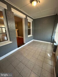 6065 Chester Ave photo'