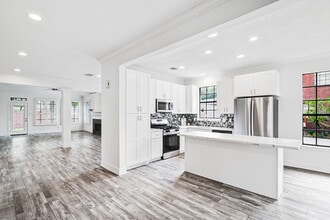 14507 Sycamore Lake Rd in Houston, TX - Building Photo - Building Photo