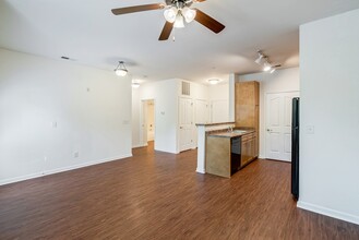 Ridgeway 32 in Charlotte, NC - Building Photo - Building Photo